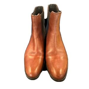 Bata Leather Short Boots size 38. Made In Albania. Beautifully Soft Leather.